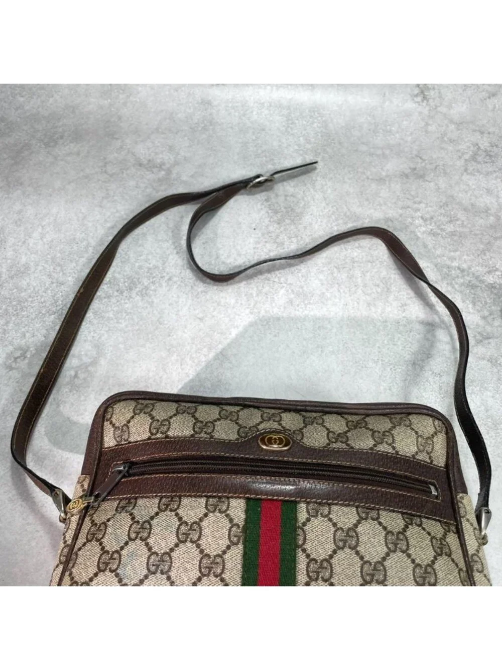Gucci GG Sherry Line Shoulder Bag Brown Logo